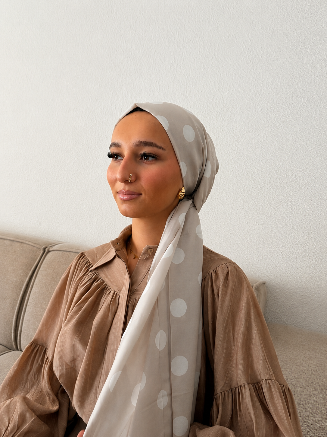 Hijab à pois