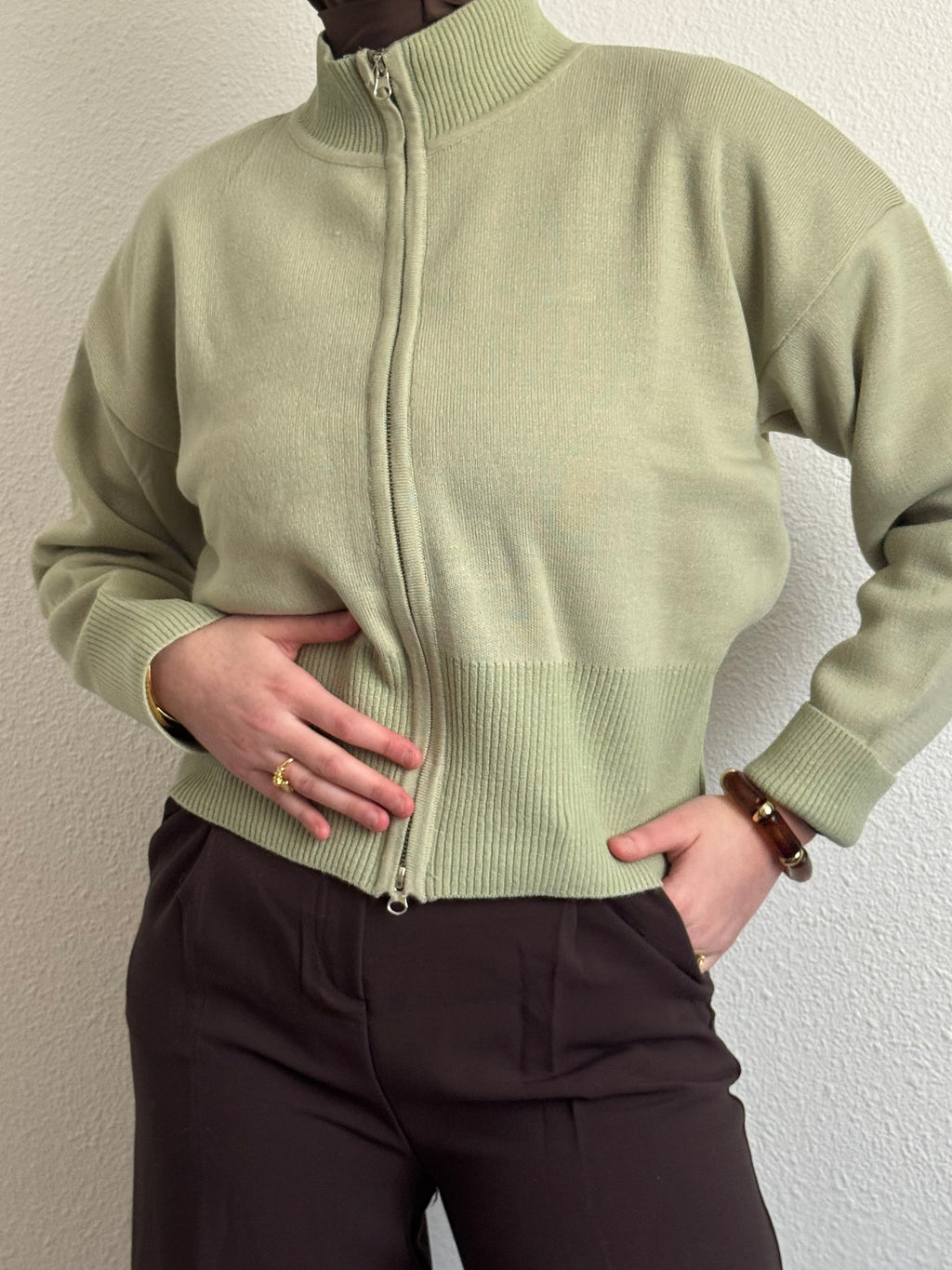 Gilet zippé à col camionneur 