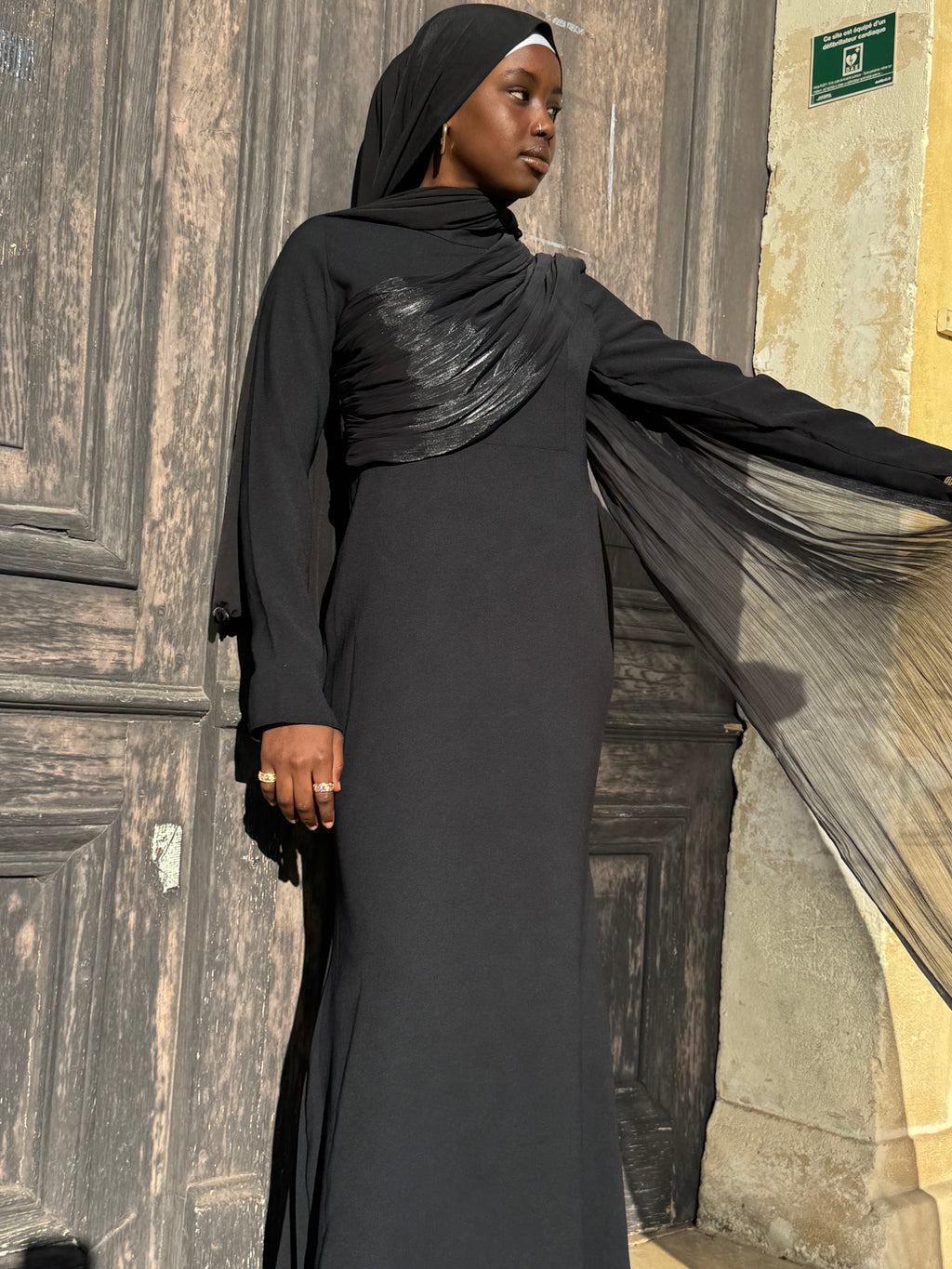 Robe Leyla